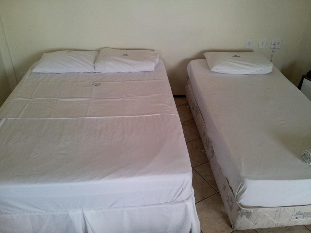 Hugo Plaza Hotel 索布拉尔 外观 照片